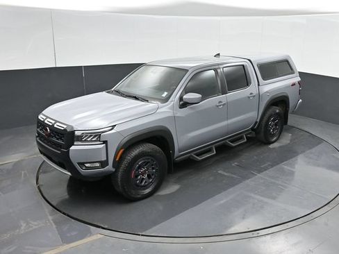 Used 2025 Nissan Frontier PRO-4X AWD/4WD image 54