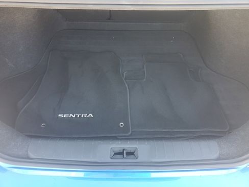 Used 2021 Nissan Sentra SV image 12