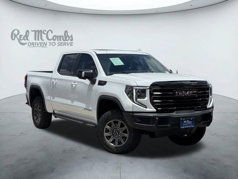 Used 2025 GMC Sierra 1500 AT4X image 1