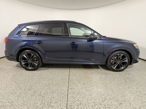 Used 2026 Audi Q7 3.0T Prestige w/ Prestige Package AWD/4WD image 8
