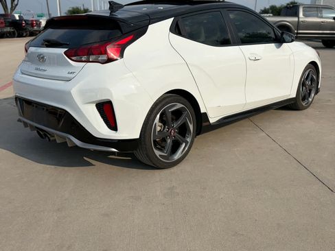 Used 2020 Hyundai Veloster Turbo Ultimate FWD image 3