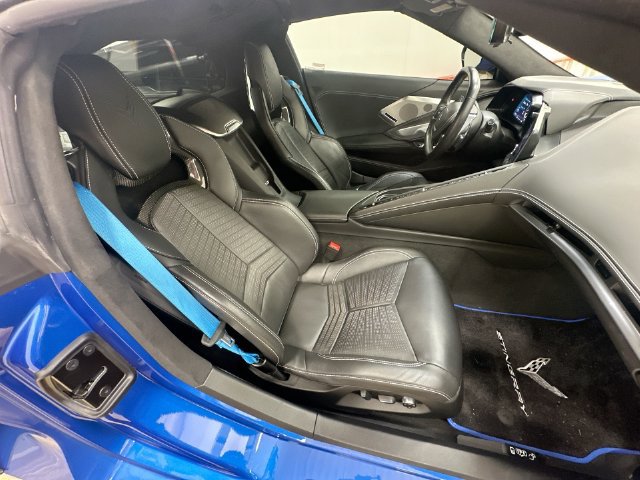 Used 2021 Chevrolet Corvette Stingray Premium Cpe w/ Battery Protection Package RWD image 27