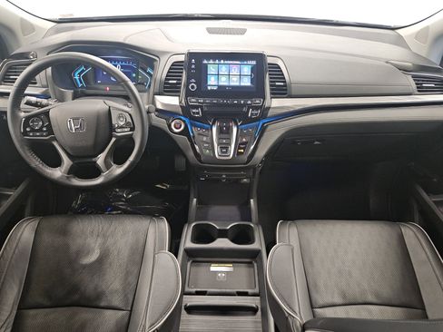 Used 2023 Honda Odyssey Elite image 13