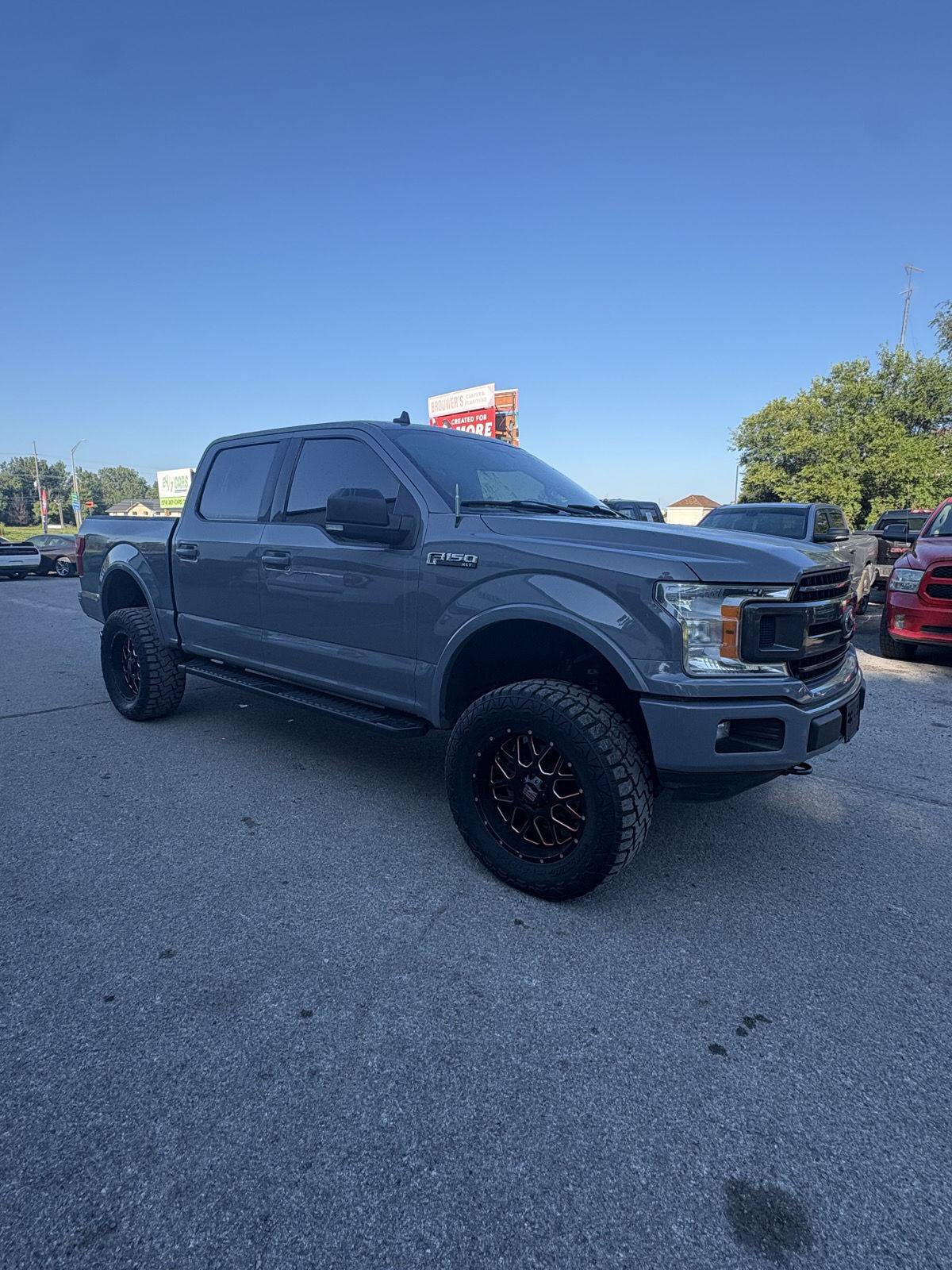 Used 2020 Ford F150 XLT w/ Equipment Group 302A Luxury AWD/4WD image 3