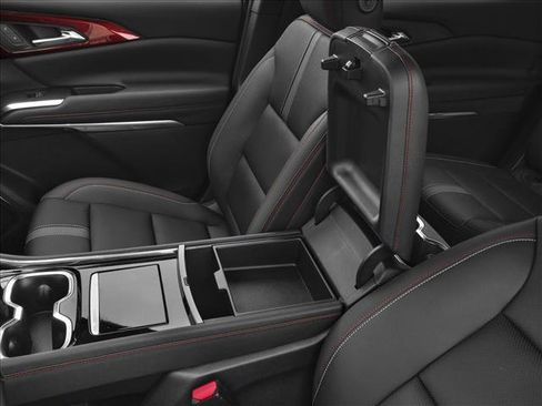 New 2026 Chevrolet Traverse RS image 10