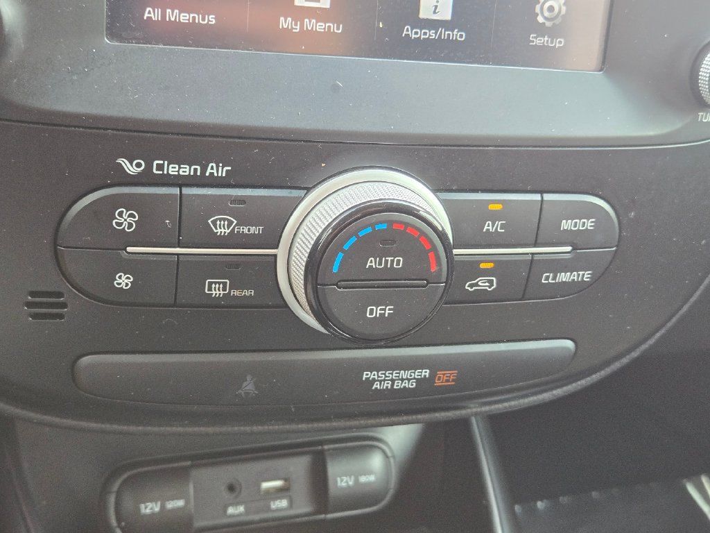 Used 2019 Kia Soul + FWD image 25