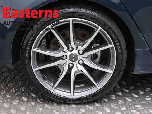 Used 2023 Genesis G70 2.0T image 31