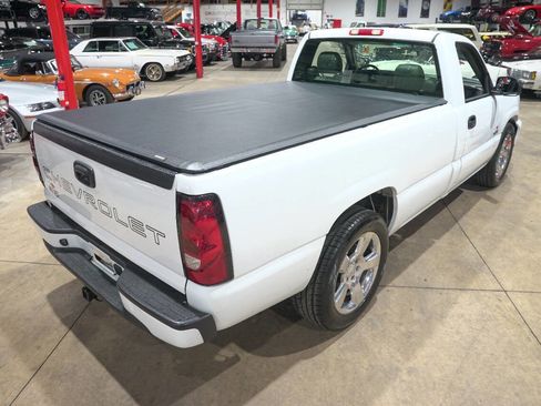 Used 2007 Chevrolet Silverado 1500 W/T image 17