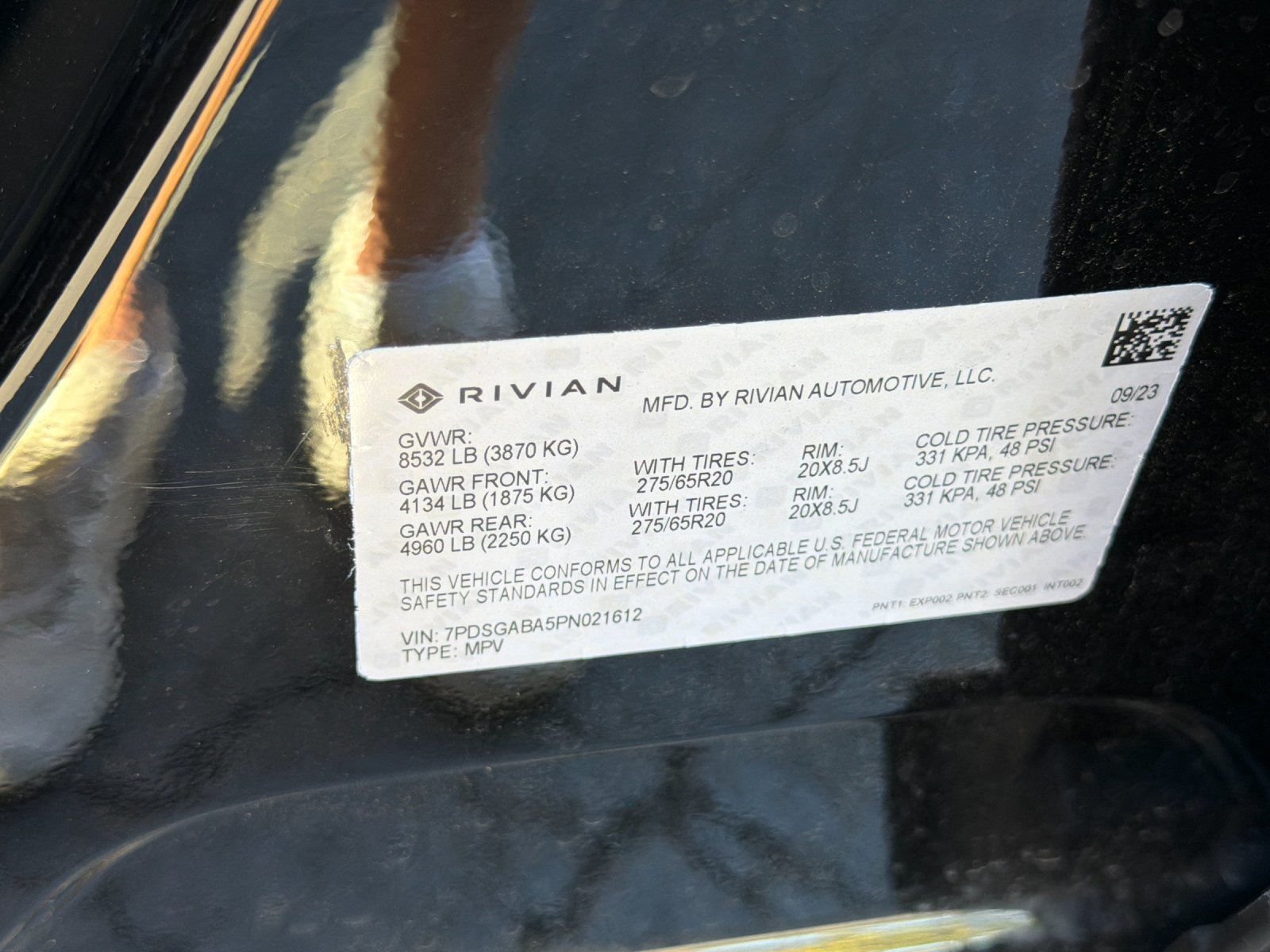 Used 2023 Rivian R1S Adventure Quad AWD/4WD image 29