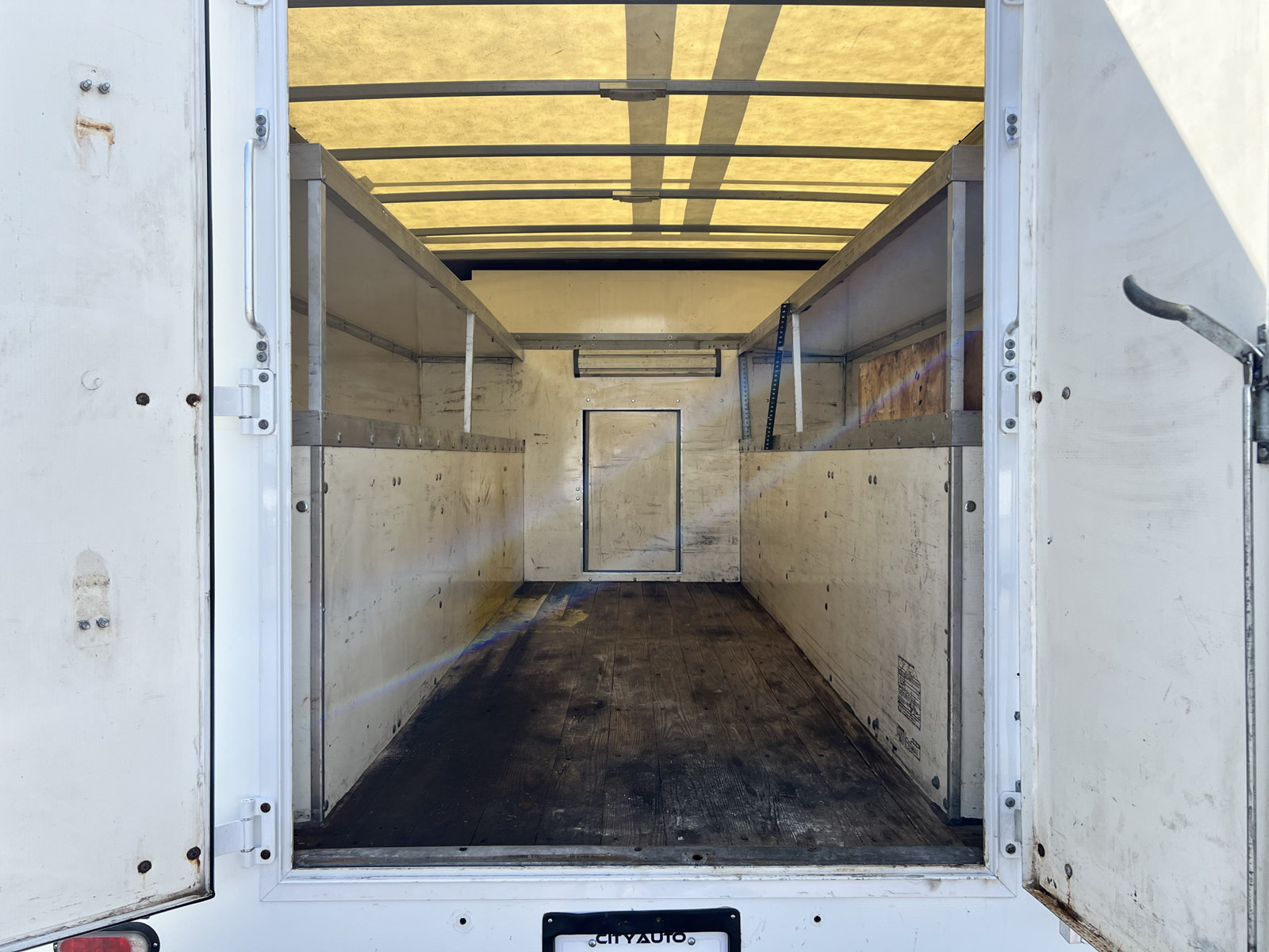 Used 2020 Chevrolet Express 3500 w/ Power Convenience Package RWD image 14