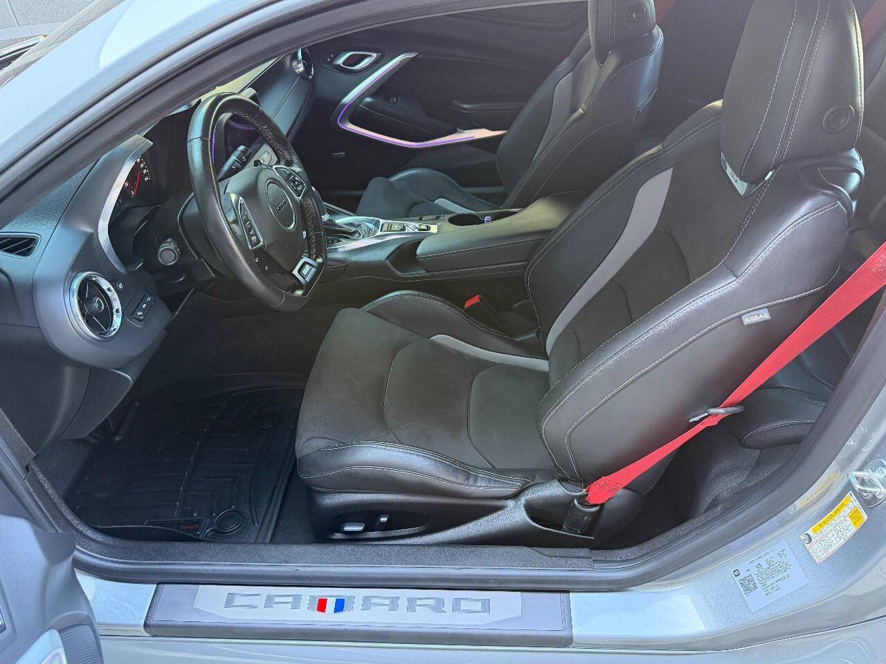 Used 2023 Chevrolet Camaro SS RWD image 16