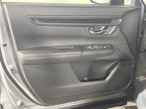 Used 2025 Honda CR-V Sport image 10
