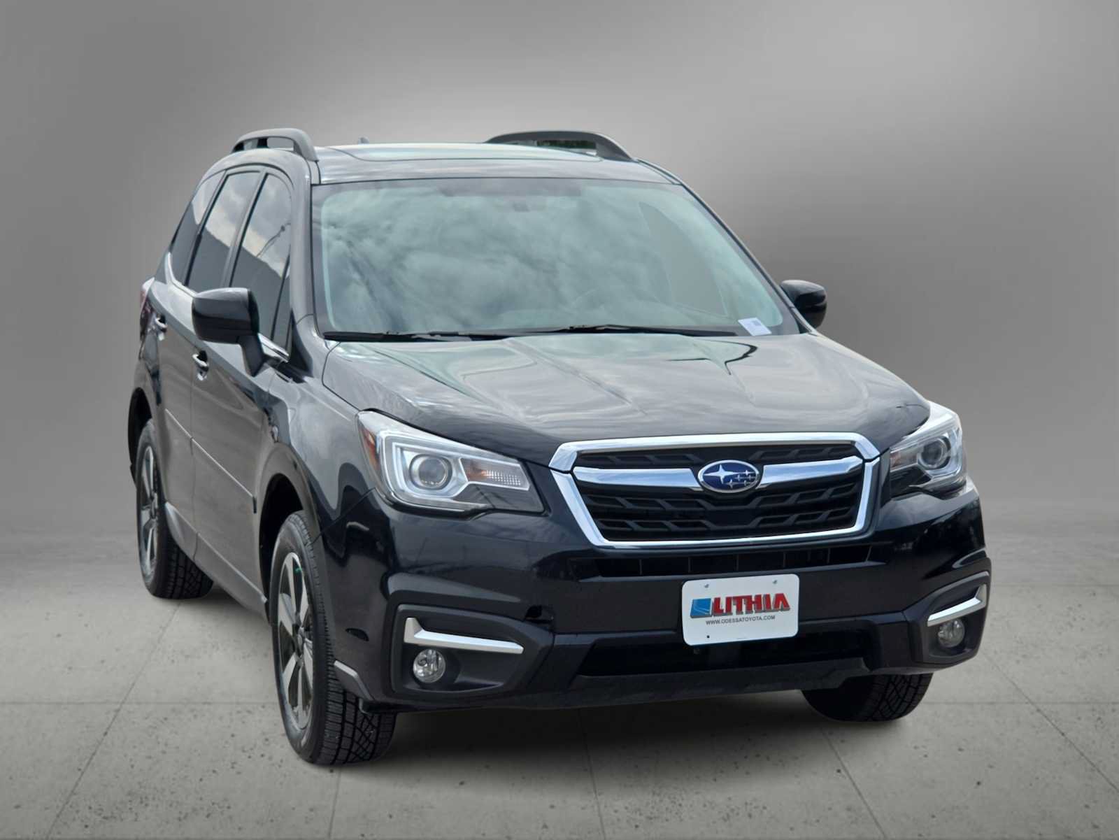 Used 2018 Subaru Forester 2.5i Limited AWD/4WD image 3