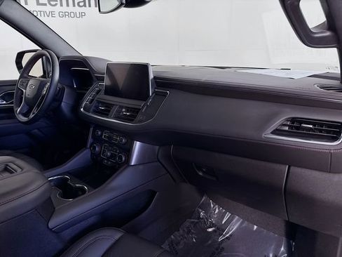 Used 2023 Chevrolet Tahoe RST AWD/4WD image 32