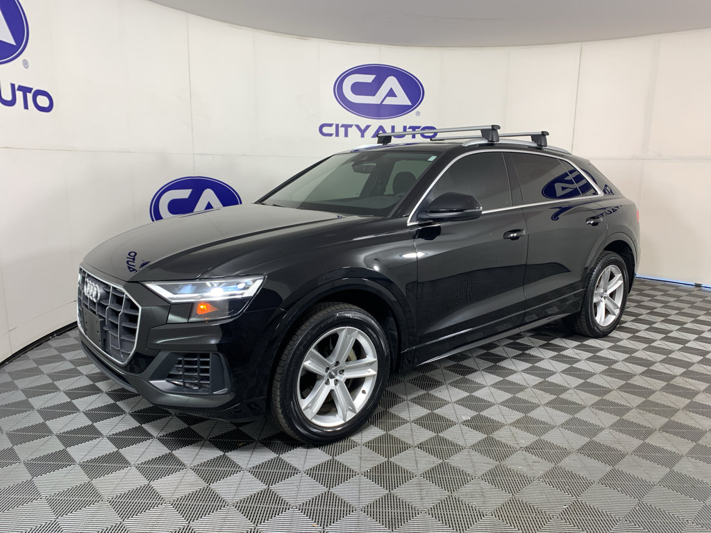 Used 2019 Audi Q8 Premium w/ Convenience Package AWD/4WD image 7