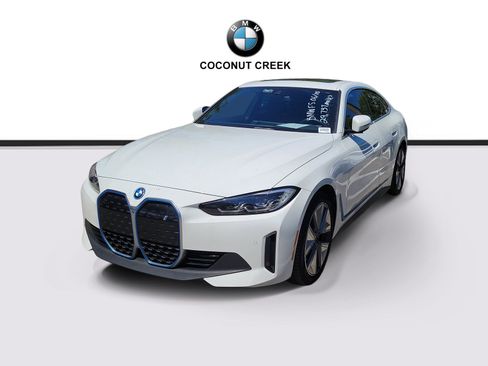 Used 2023 BMW i4 eDrive35 w/ Premium Package RWD image 3