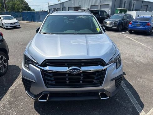 Certified 2023 Subaru Ascent Touring AWD/4WD image 2