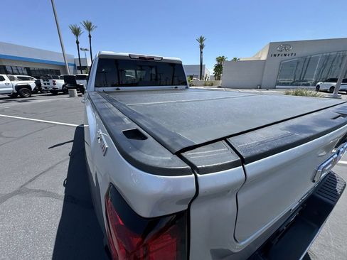 Used 2022 GMC Sierra 2500 SLT w/ SLT Premium Package AWD/4WD image 27