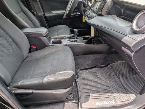 Used 2018 Toyota RAV4 LE w/ All Weather Liner Package AWD/4WD image 25