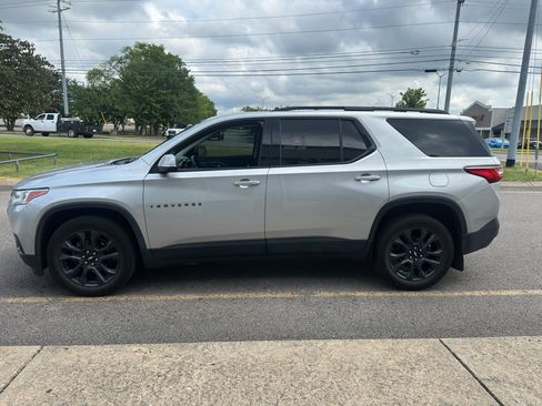 Used 2021 Chevrolet Traverse RS AWD/4WD image 7