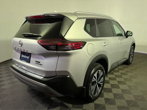 Certified 2023 Nissan Rogue SV w/ SV Premium B Package AWD/4WD image 7
