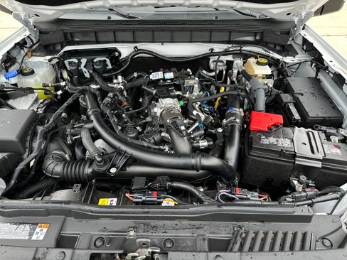 Used 2024 Ford Bronco Wildtrak image 21