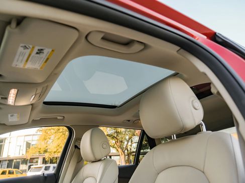 Used 2020 Mercedes-Benz GLC 43 AMG 4MATIC w/ AMG Night Package image 5