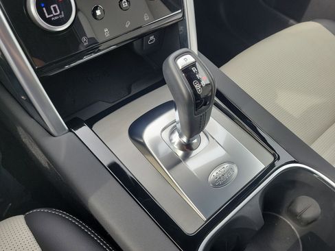 Used 2023 Land Rover Discovery Sport S R-Dynamic image 22