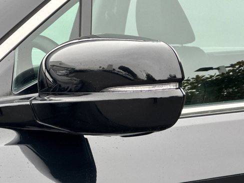 Used 2022 Honda Pilot Elite image 50