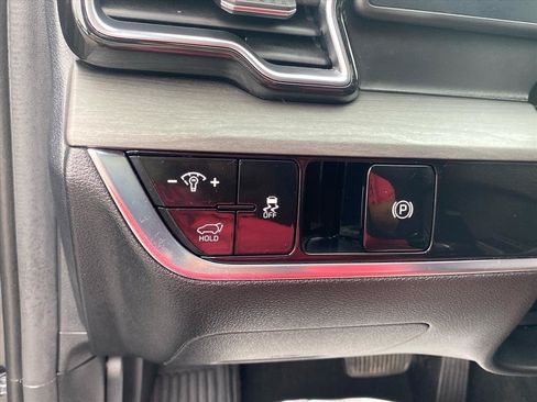 Certified 2024 Kia Sportage X-Line w/ X-Line Premium Package AWD/4WD image 23