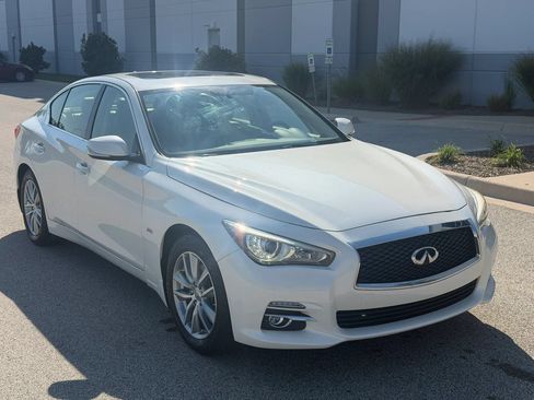 Used 2017 INFINITI Q50 Premium w/ 2.0T Premium Plus Package RWD image 4