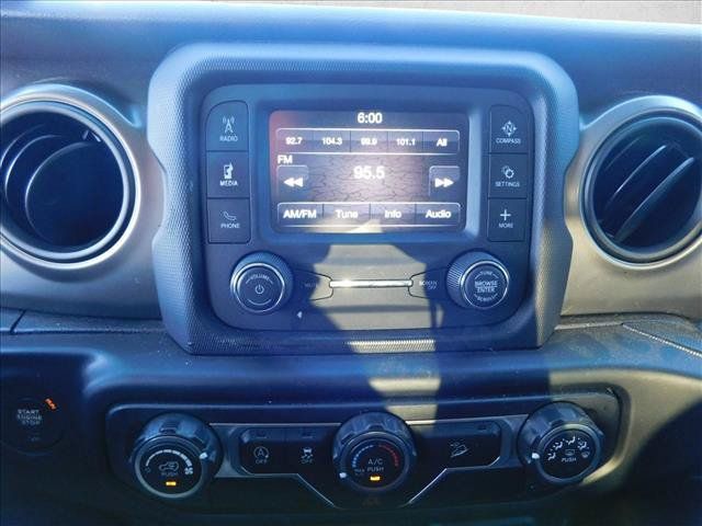 Used 2019 Jeep Wrangler Unlimited Sport S AWD/4WD image 13