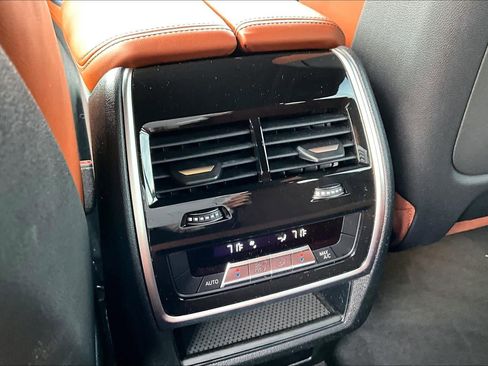 Used 2023 BMW X5 xDrive40i w/ M Sport Package image 39