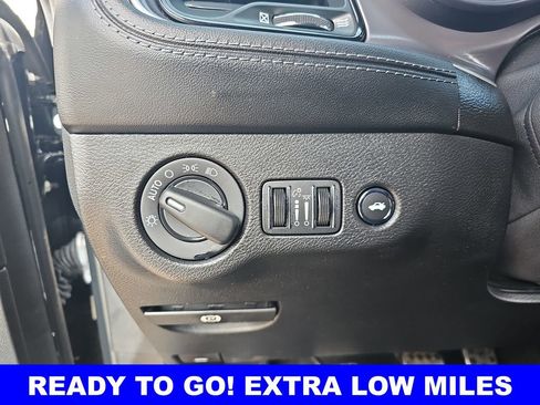 Used 2022 Dodge Challenger R/T Scat Pack image 24