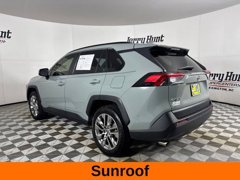 Used 2021 Toyota RAV4 XLE Premium FWD image 8
