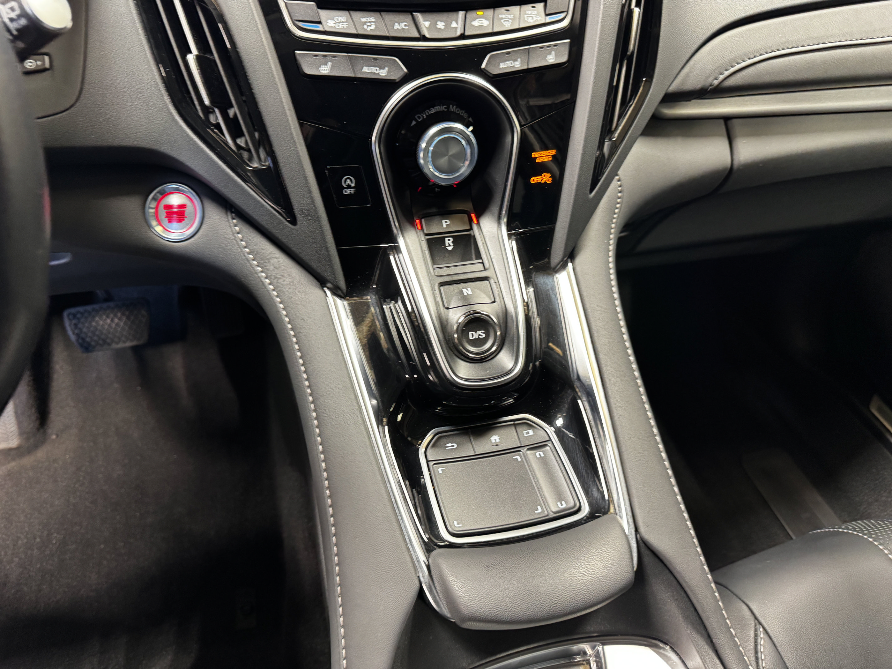 Used 2024 Acura RDX w/ Technology Package AWD/4WD image 27