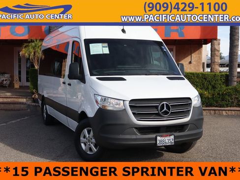 Used 2019 Mercedes-Benz Sprinter 2500 image 1