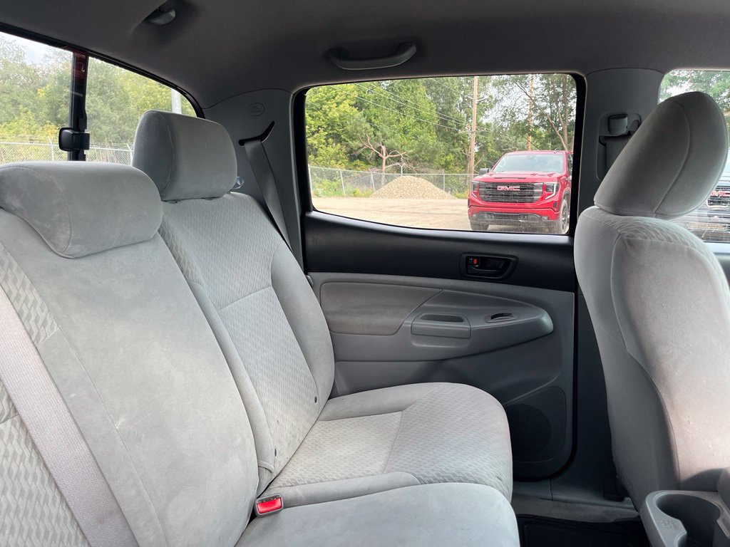 Used 2010 Toyota Tacoma 4x4 Double Cab image 34