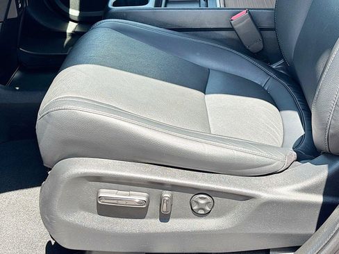 Certified 2022 Honda Odyssey Touring image 22