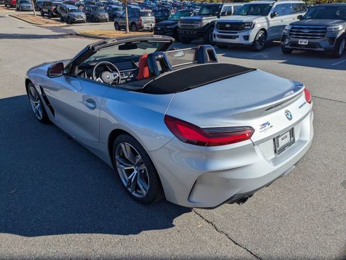 Used 2022 BMW Z4 sDrive30i w/ M Sport Package image 31