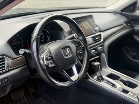 Used 2018 Honda Accord EX-L image 9