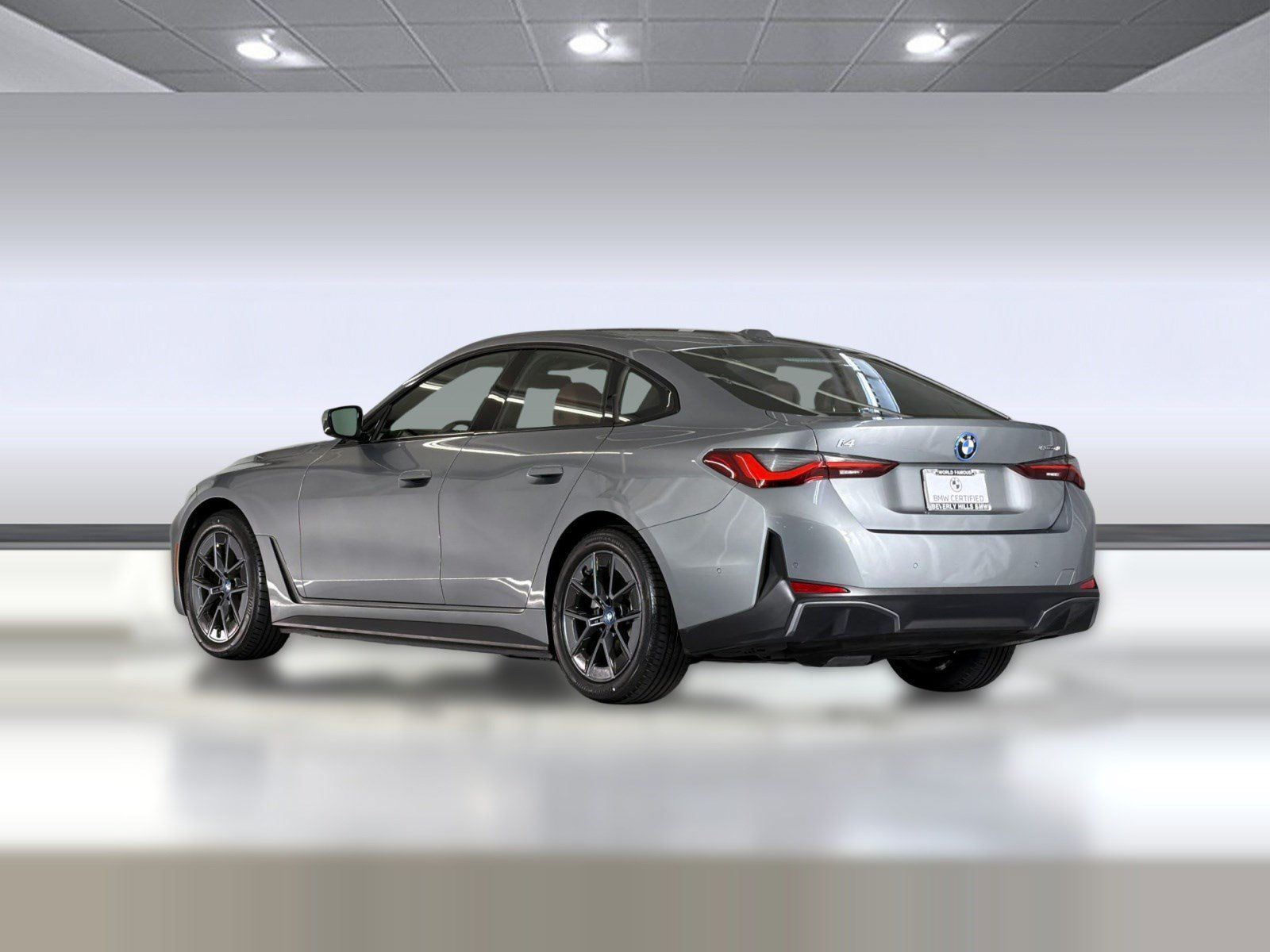 Used 2023 BMW i4 eDrive40 w/ Premium Package RWD image 3