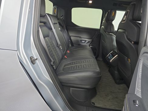 Used 2024 Rivian R1T Adventure AWD/4WD image 22