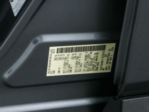 Used 2022 Nissan Rogue SV FWD image 28