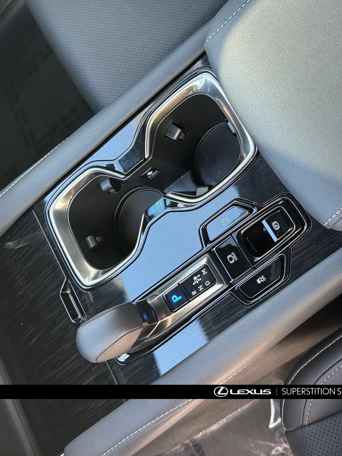 Certified 2025 Lexus RX 350 FWD image 25