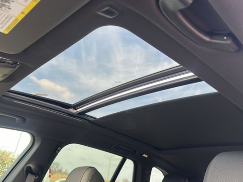 New 2026 BMW X5 xDrive50e w/ M Sport Package image 13