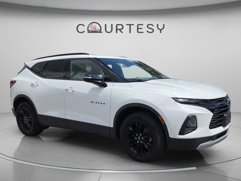 Used 2021 Chevrolet Blazer LT AWD/4WD image 7