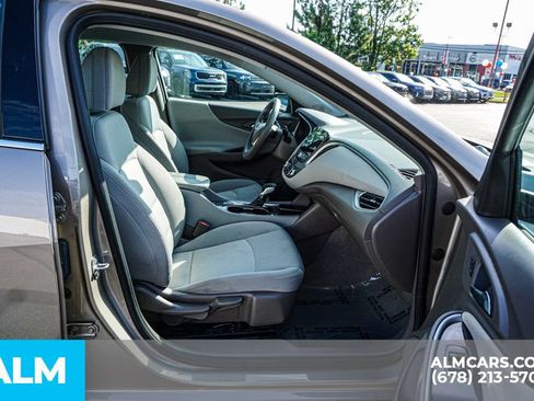 Used 2024 Chevrolet Malibu LT FWD image 23