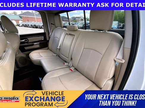 Used 2018 RAM 1500 Laramie w/ Convenience Group AWD/4WD image 22