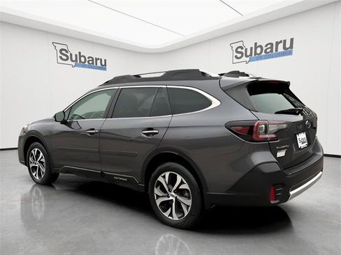 Used 2022 Subaru Outback Touring w/ Popular Package #2 image 5